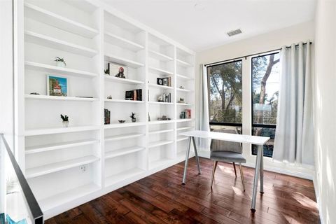 Tiny photo for 13902 Panorama DR, Austin, TX 78732 (MLS # 2616244)