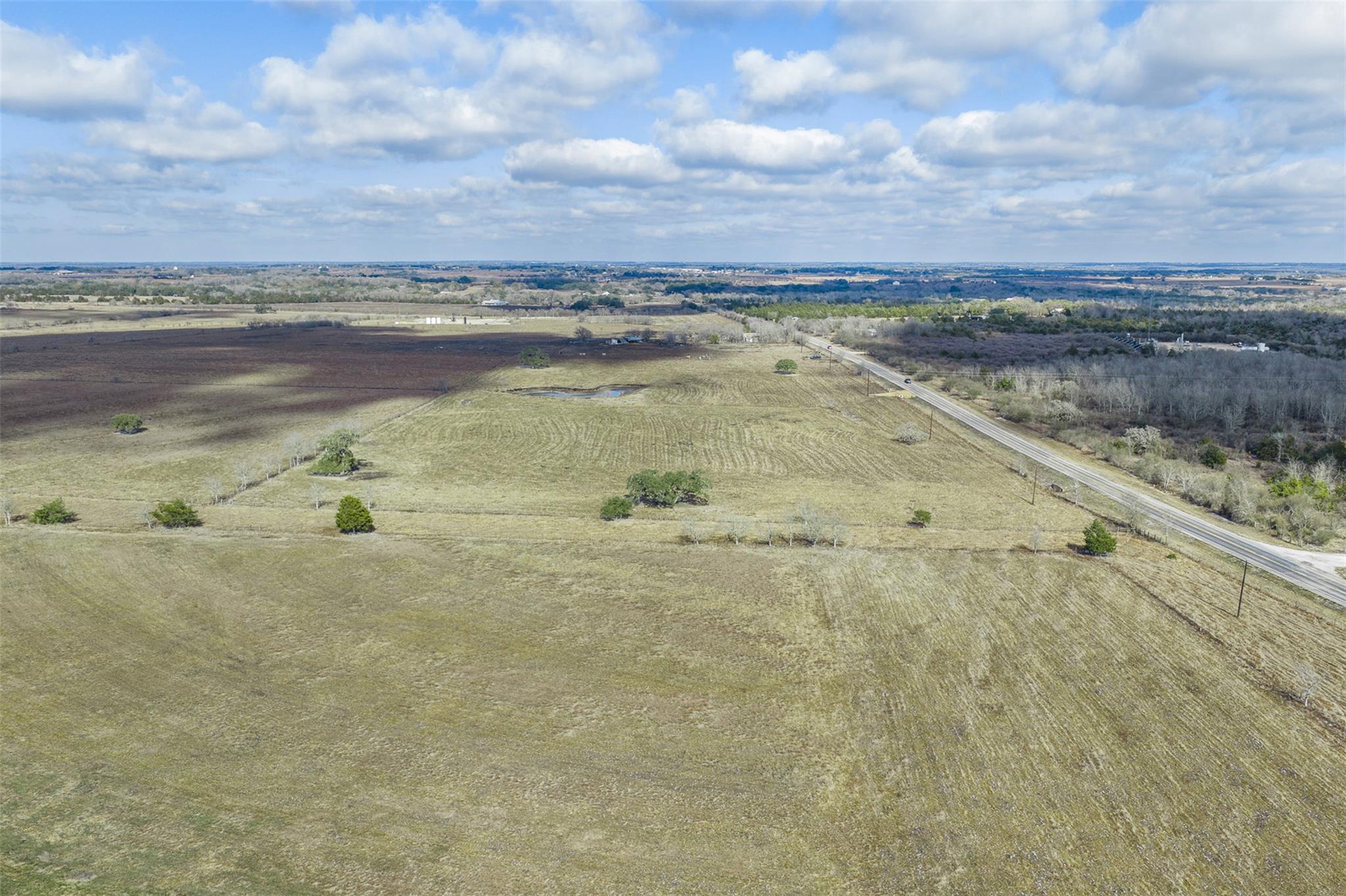2085 E Highway 237