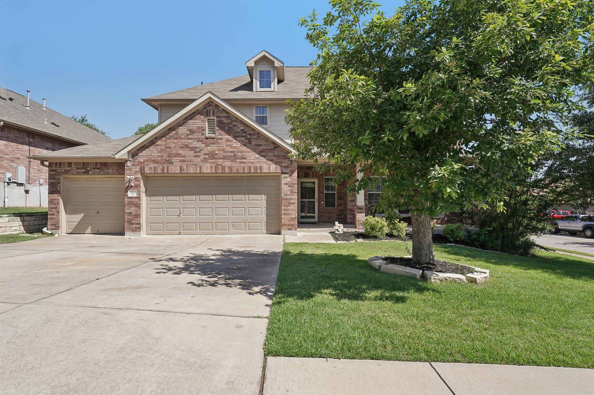 504 Chaparral DR