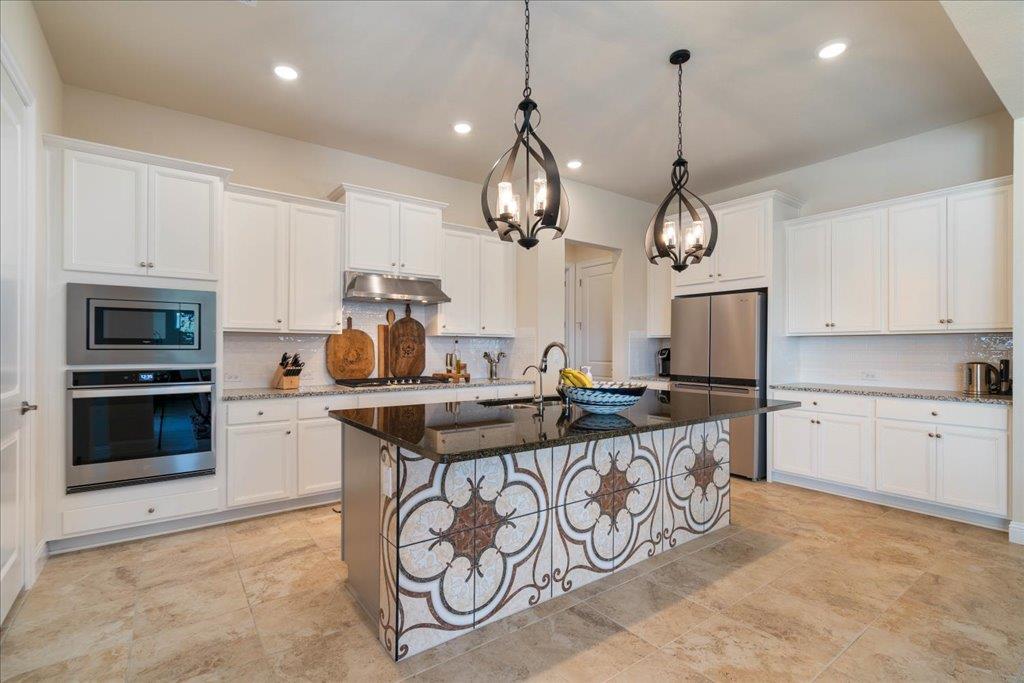 309 Singing Sumac WAY