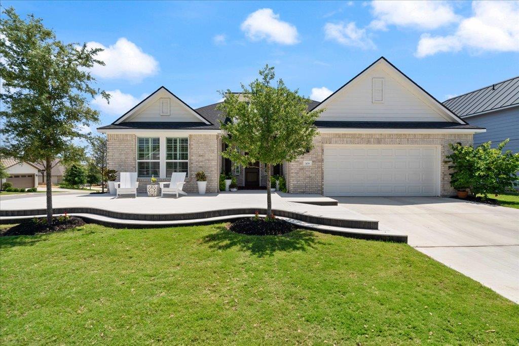 309 Singing Sumac WAY