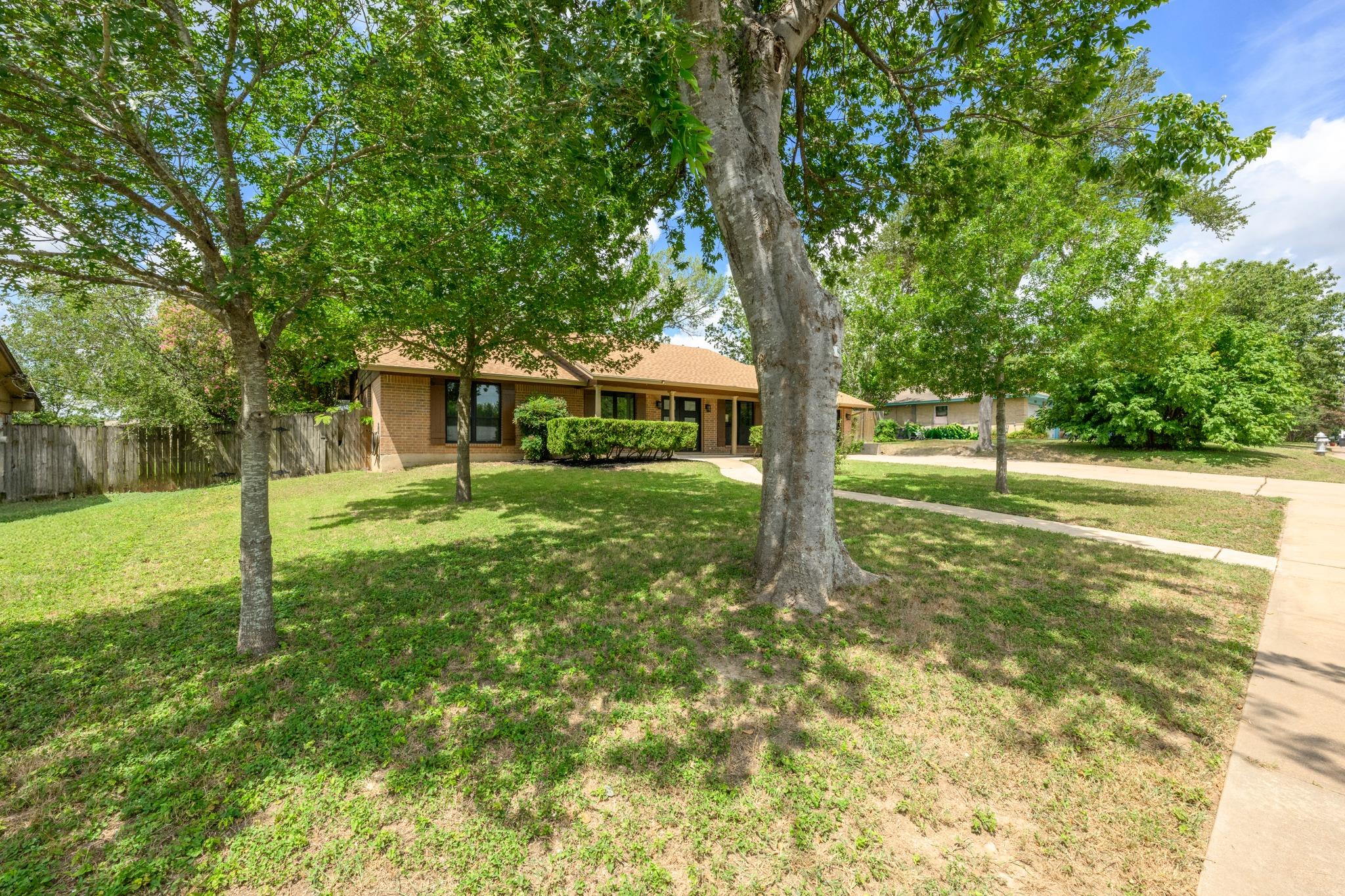 2205 Monarch DR