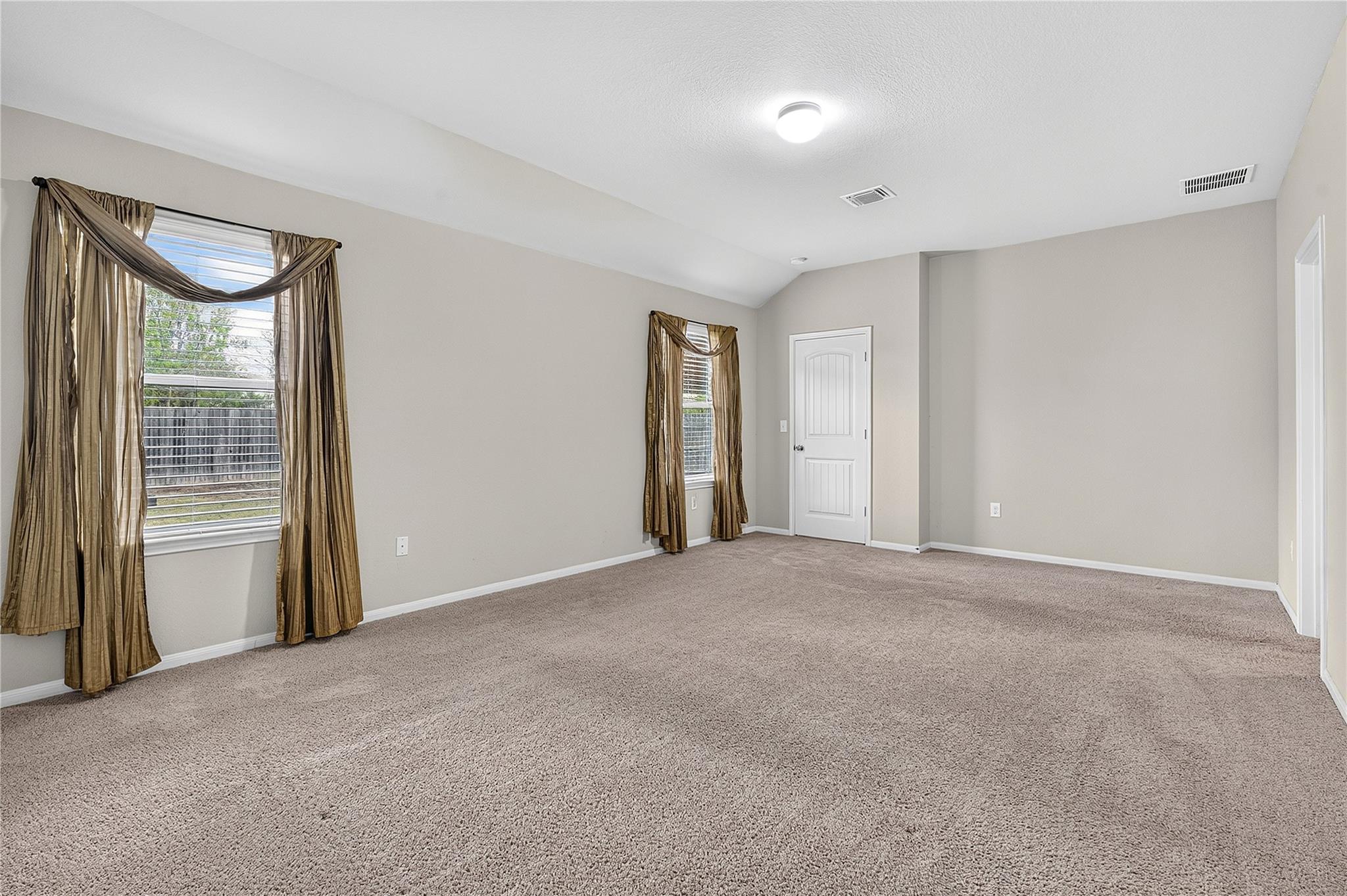 11820 Jamie DR