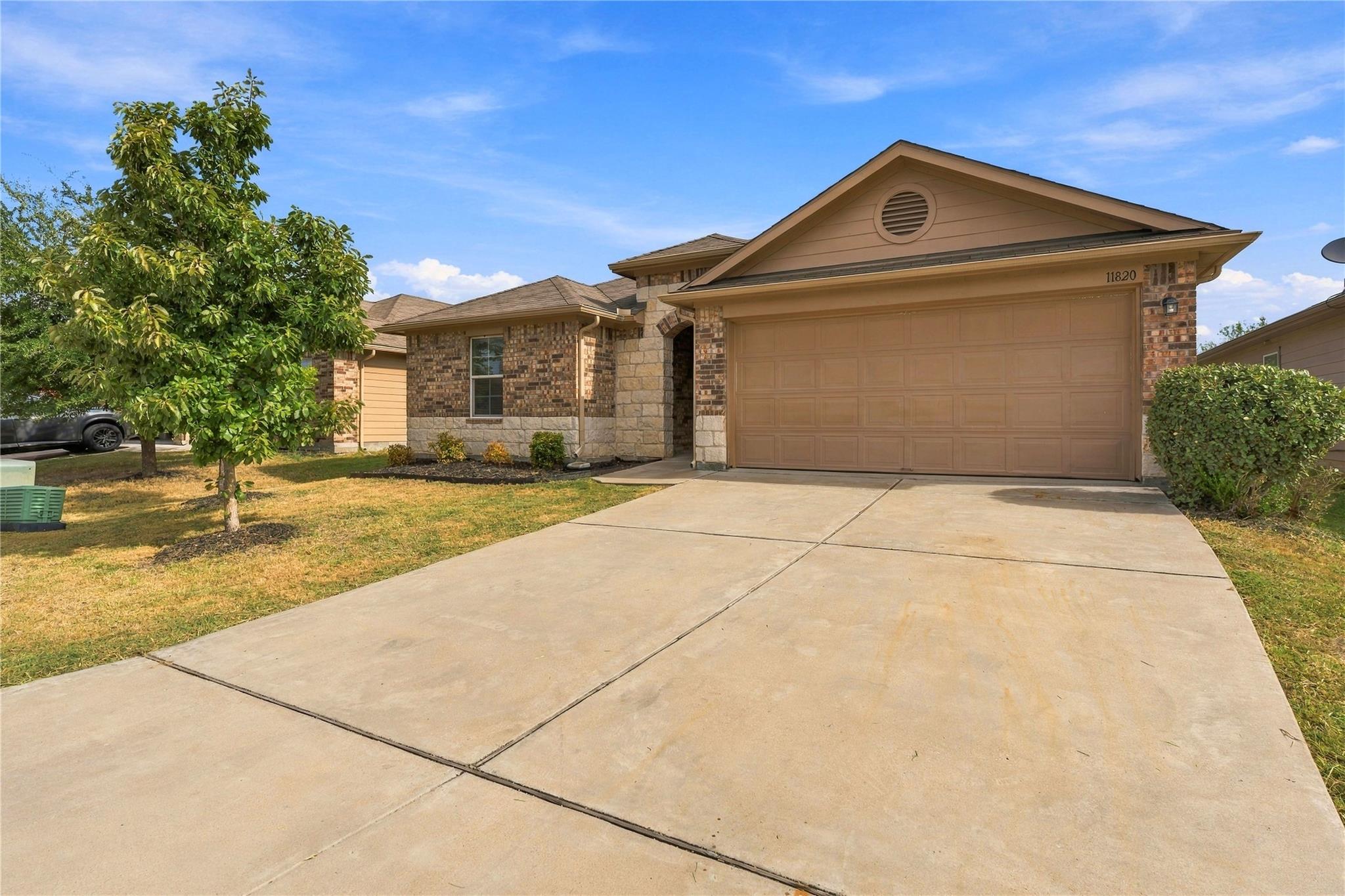 11820 Jamie DR