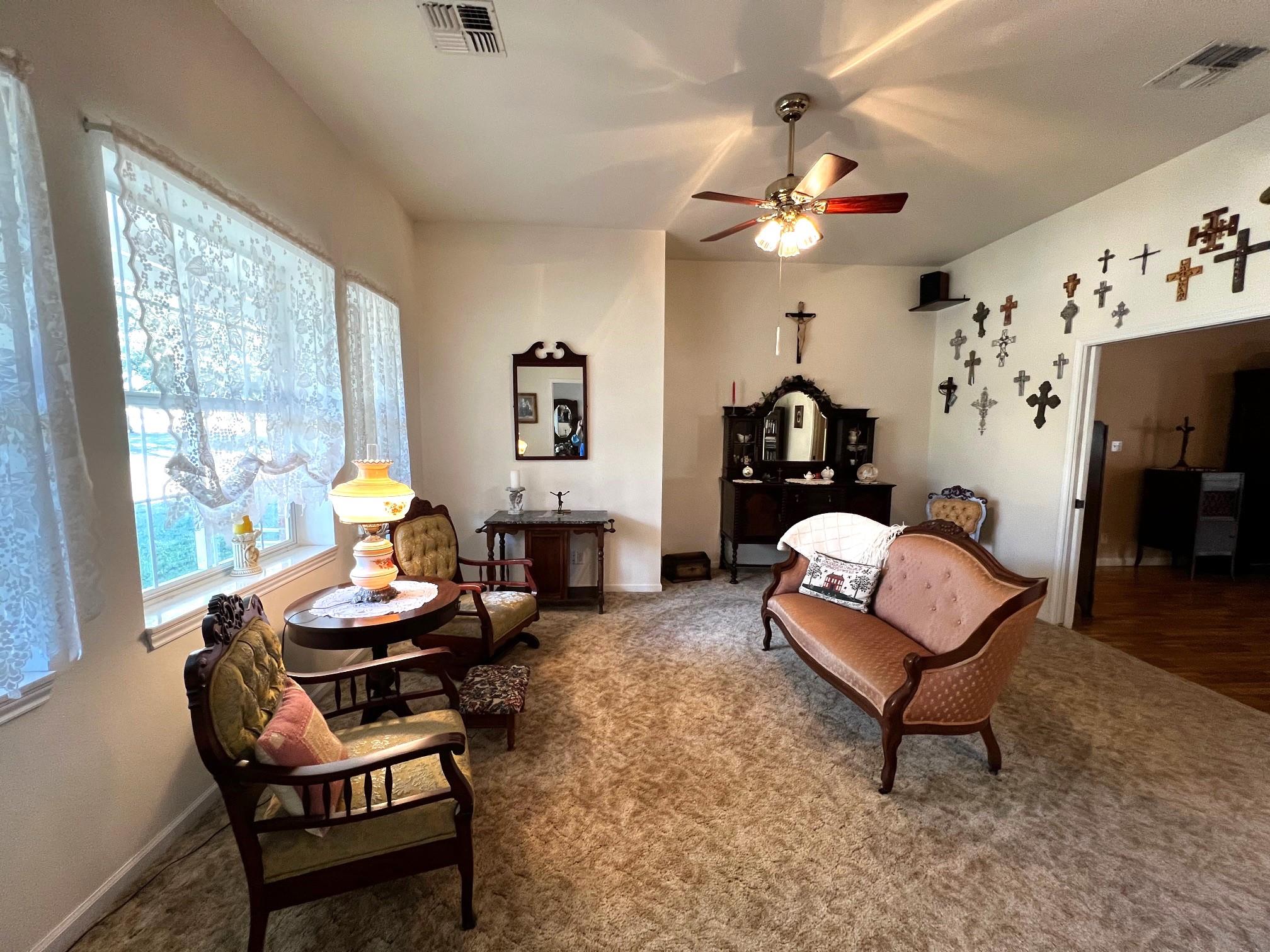 730 Panorama RD