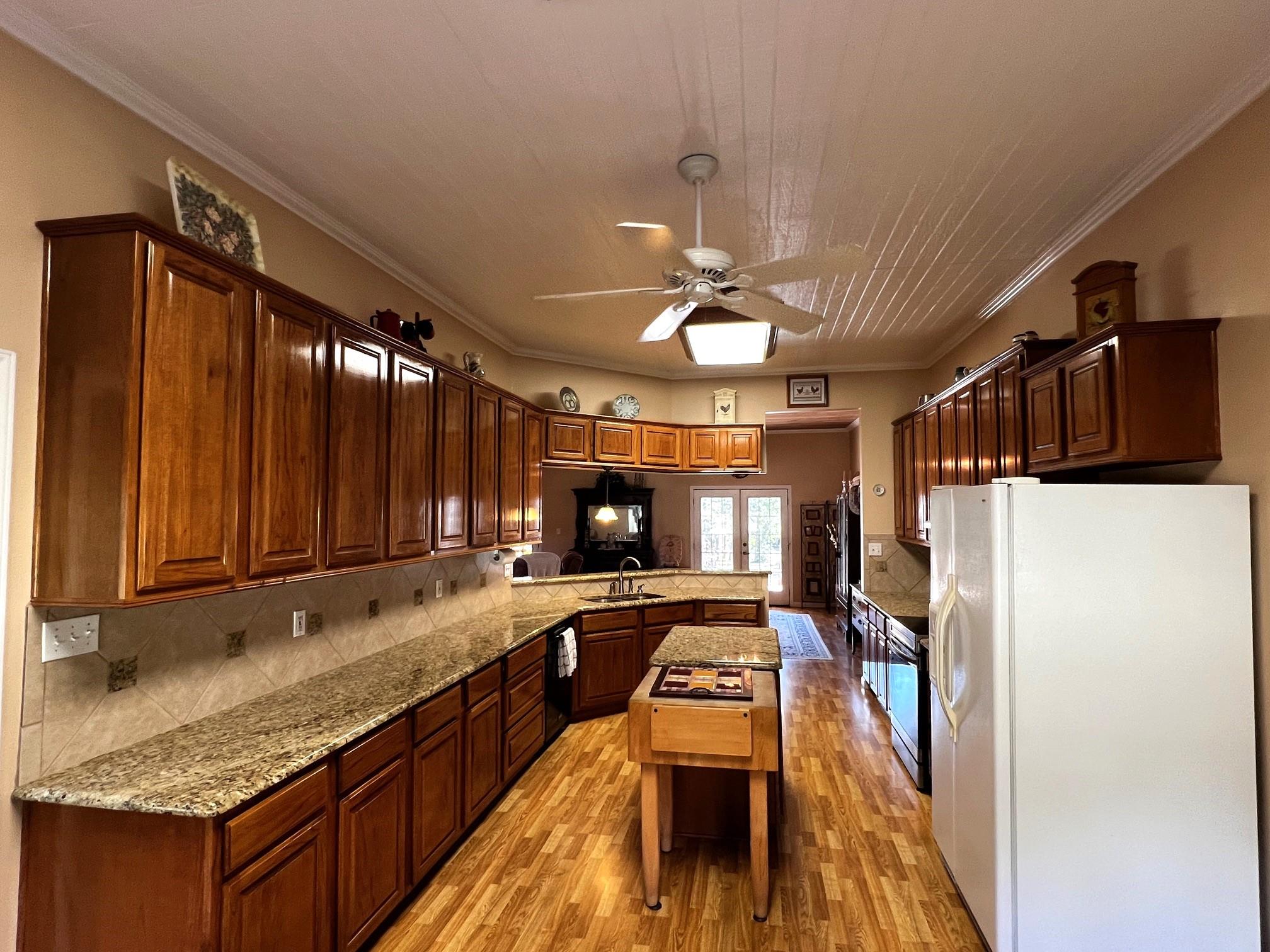730 Panorama RD