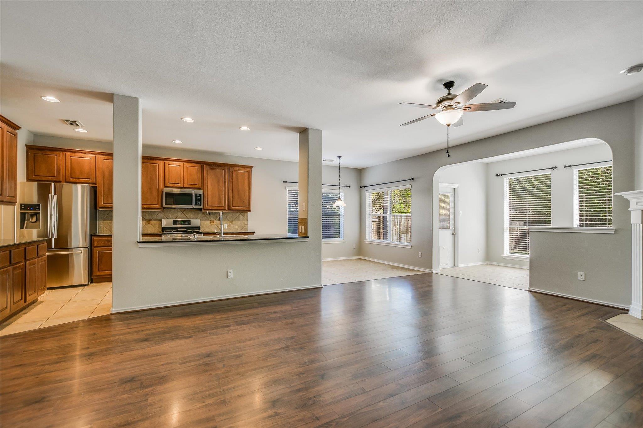 12528 Central Park DR