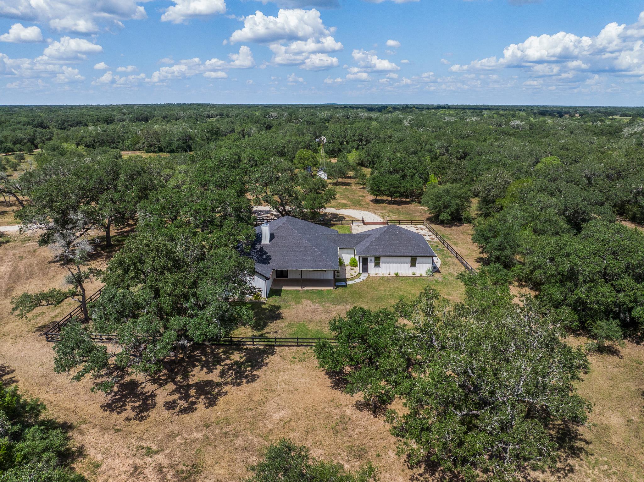 1109 County Road 157
