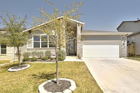Photo of 8300 Turnberry LN, Austin, TX 78744 (MLS # 8337358)