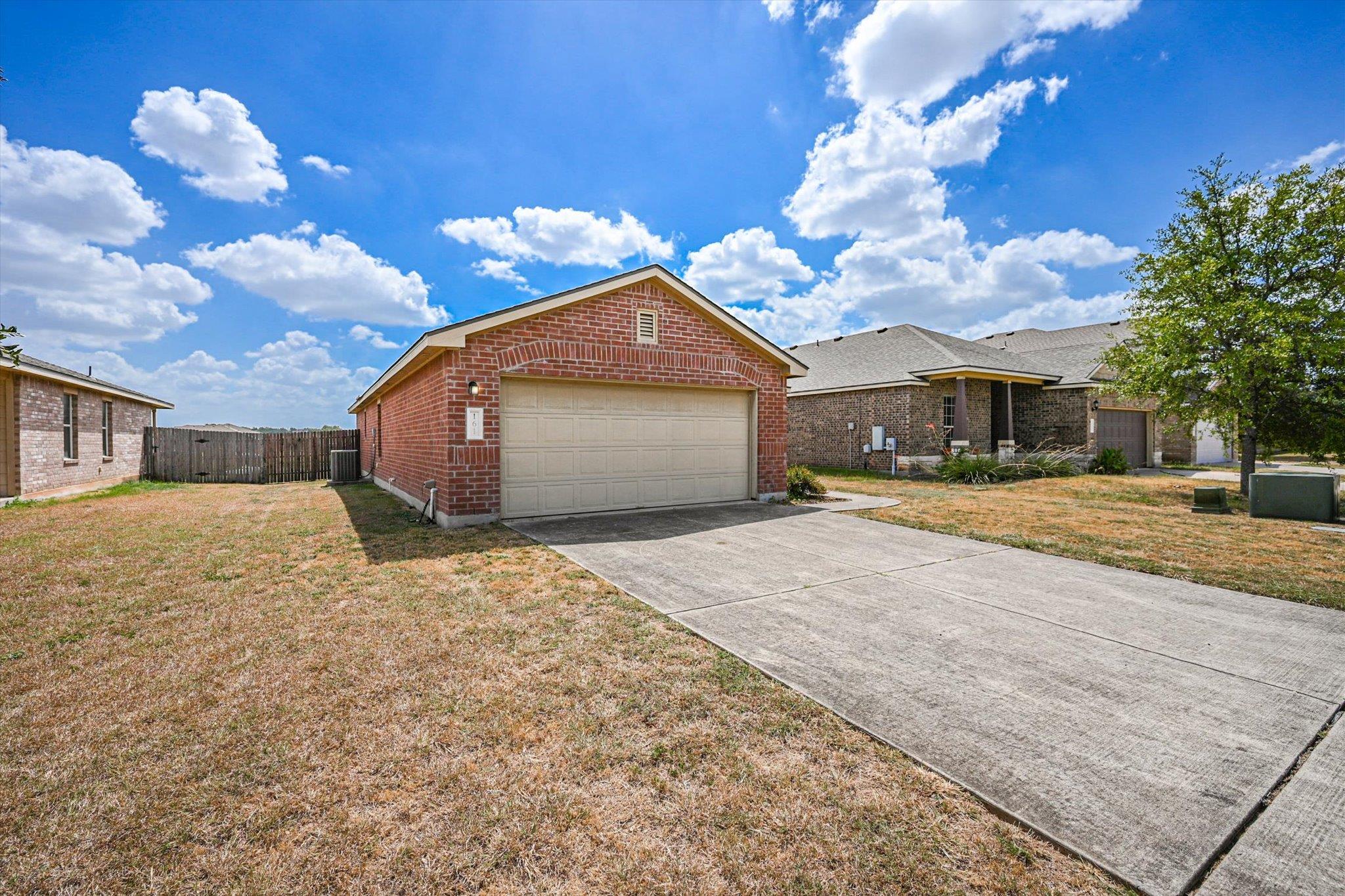 161 Mallard LN