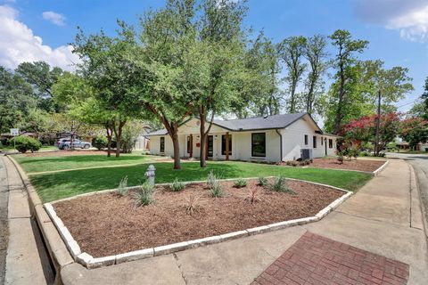Tiny photo for 2713 Cascade DR, Austin, TX 78757 (MLS # 7443548)