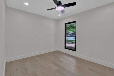 Tiny photo for 2713 Cascade DR, Austin, TX 78757 (MLS # 7443548)