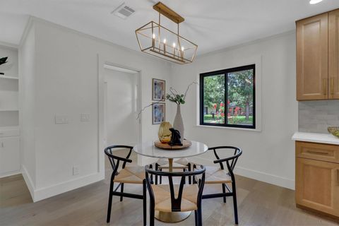 Tiny photo for 2713 Cascade DR, Austin, TX 78757 (MLS # 7443548)
