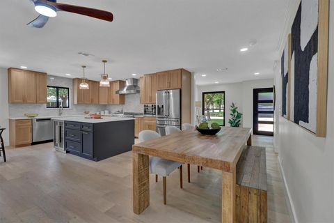 Tiny photo for 2713 Cascade DR, Austin, TX 78757 (MLS # 7443548)
