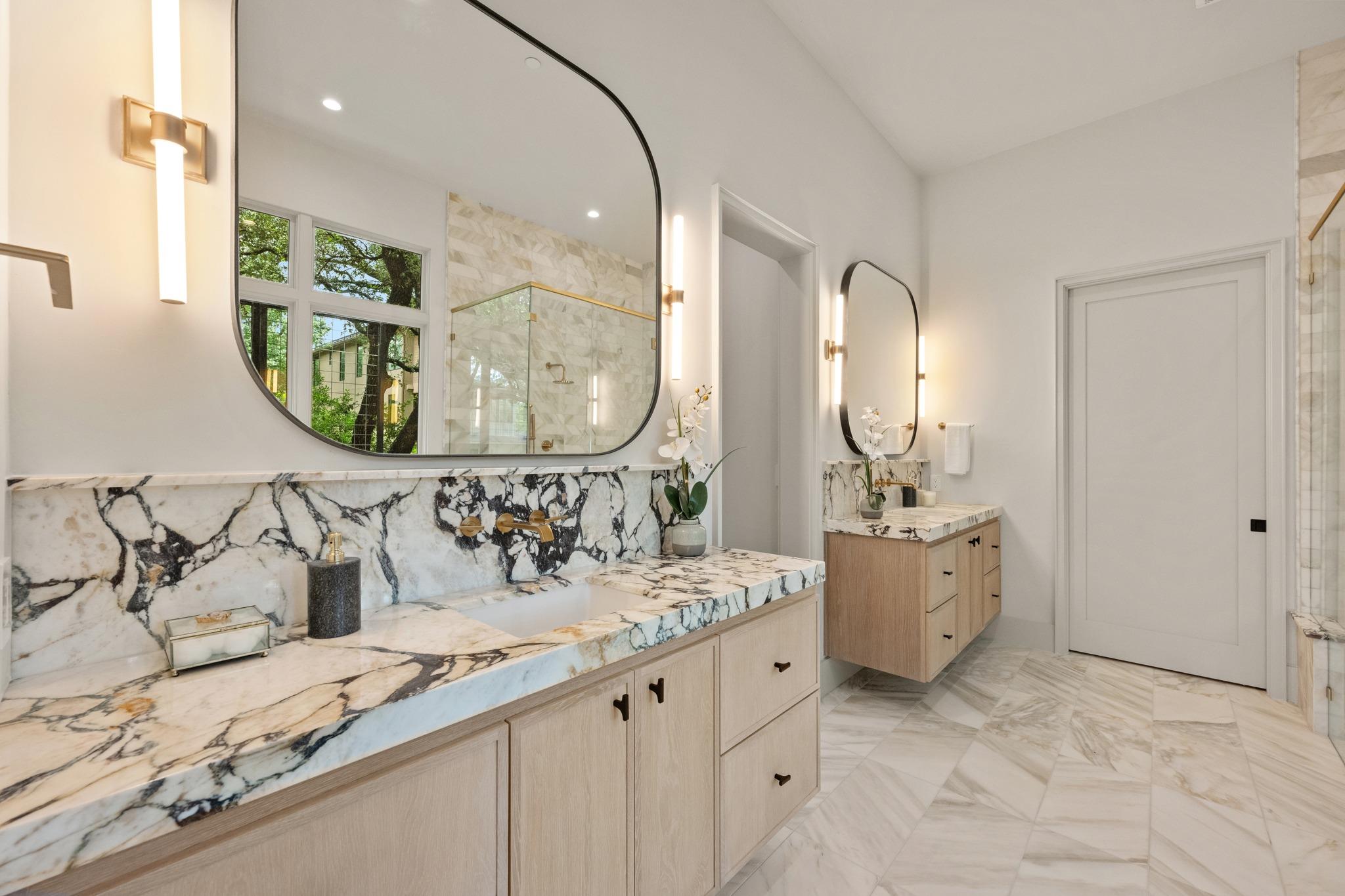 211 Westhaven DR