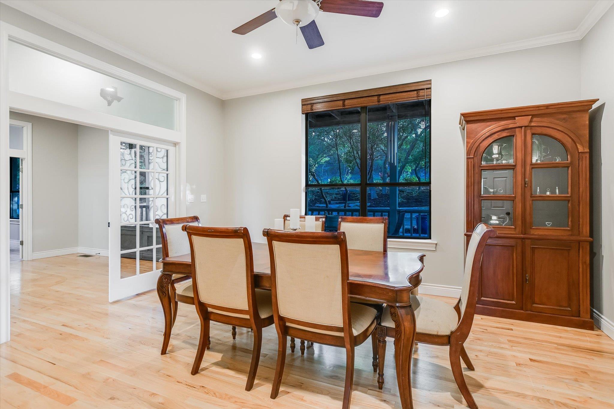 Austin, Texas 78733, United States, 4 Bedrooms Bedrooms, ,5 BathroomsBathrooms,Residential,Active,120903