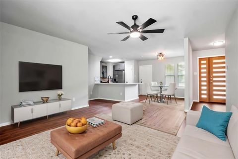 Tiny photo for 606 Elderberry CV, Austin, TX 78745 (MLS # 4061295)