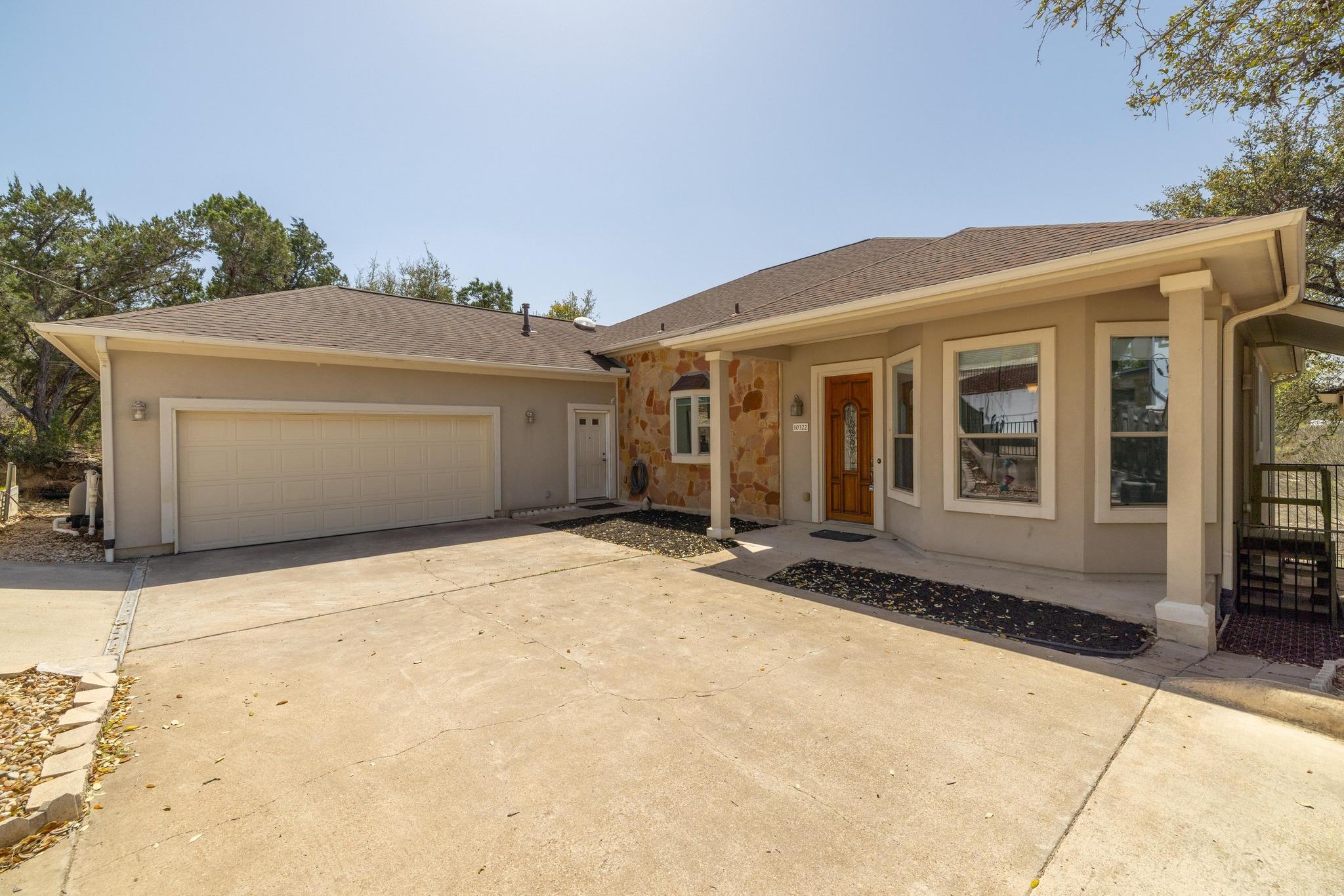 10322 W Darleen DR