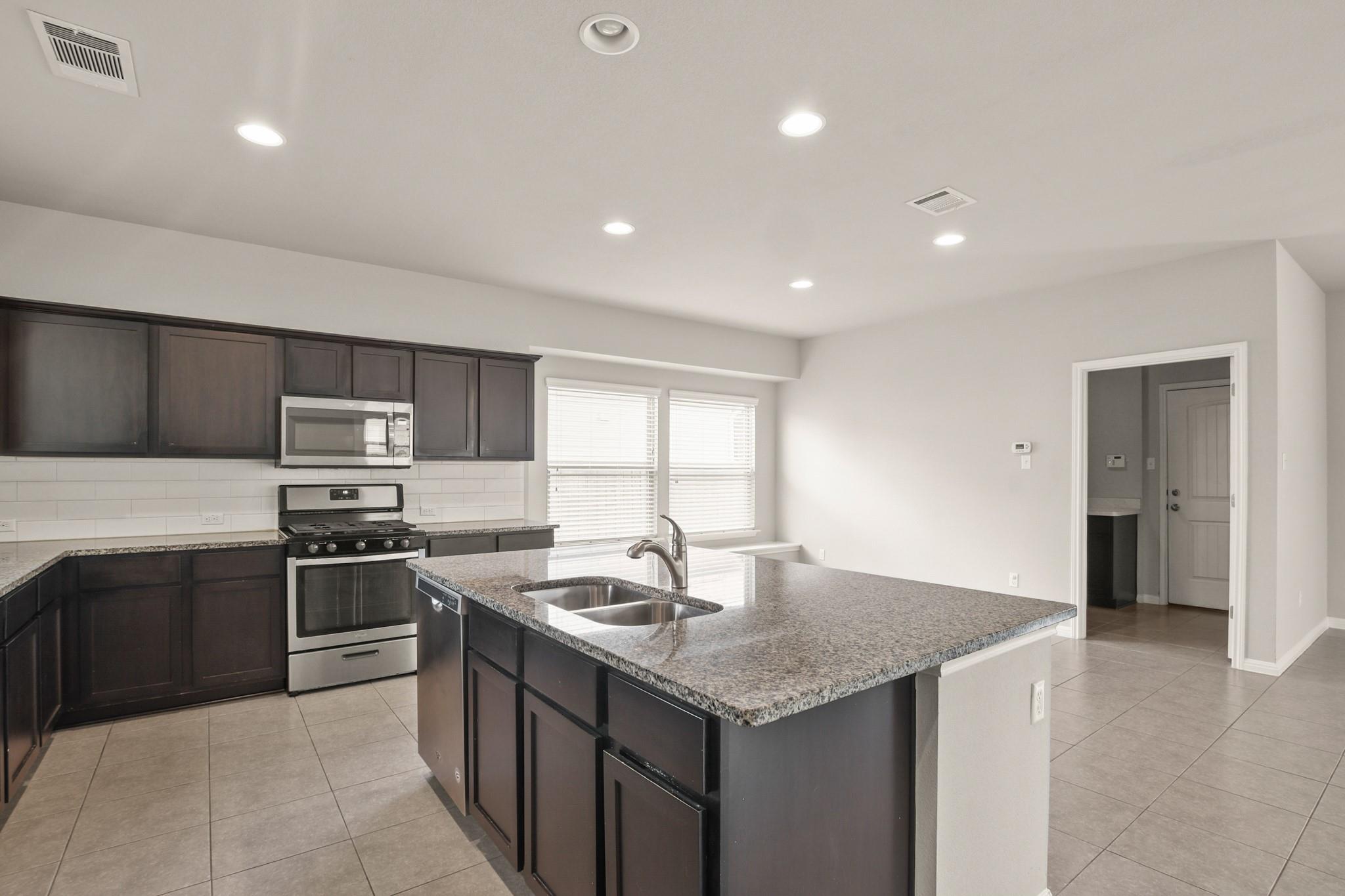 440 Canadian Springs DR