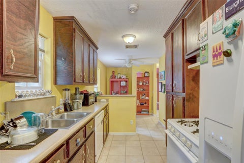 Tiny photo for 611 W Live Oak ST, Austin, TX 78704 (MLS # 6048842)