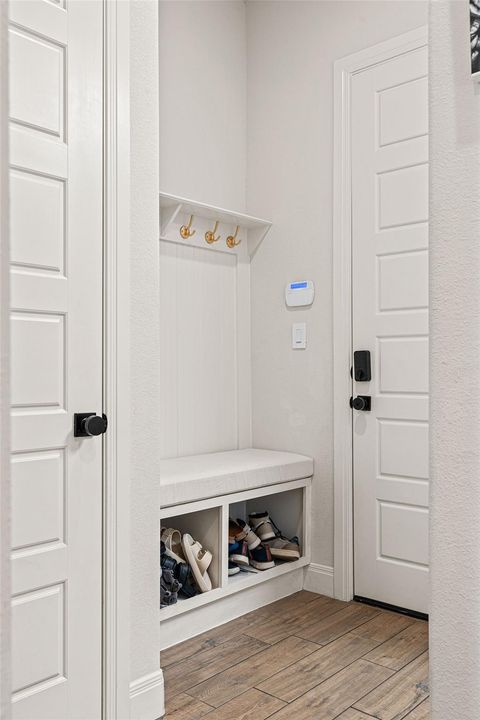 Tiny photo for 402 Sitlington LN, Austin, TX 78738 (MLS # 4127148)