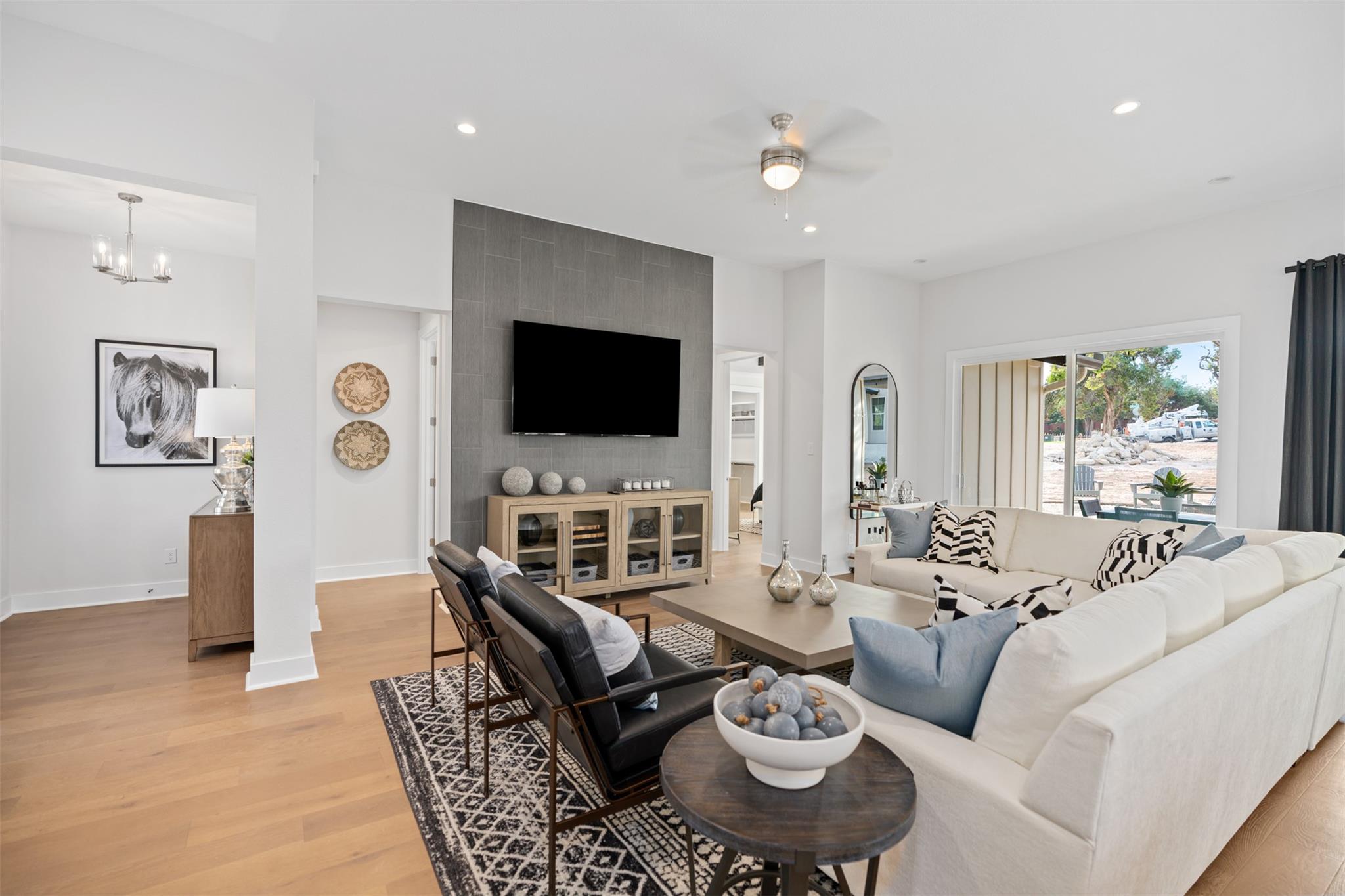 2187 Quiet Stables CIR