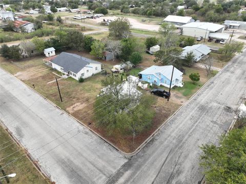 A home in Giddings