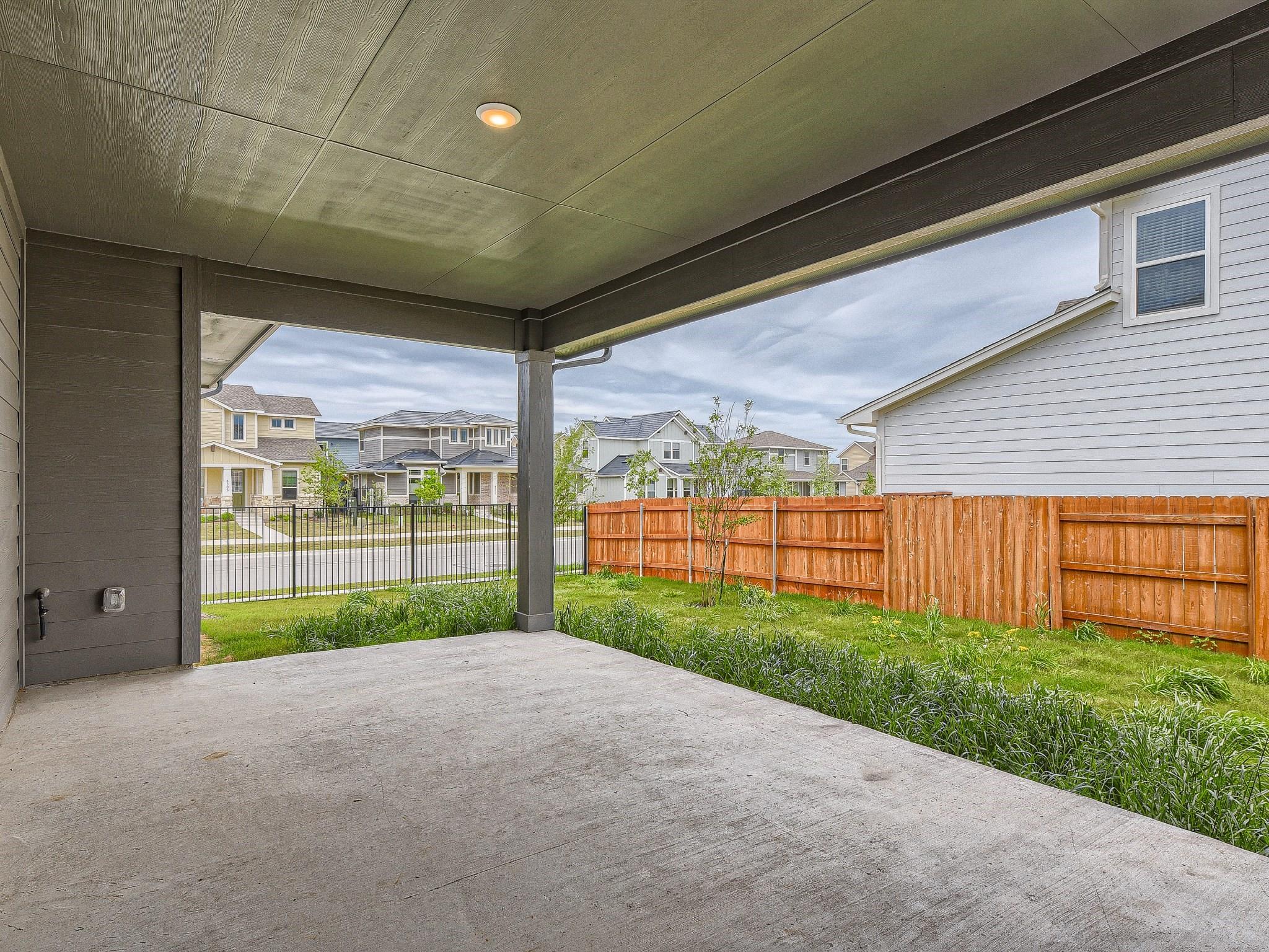 Austin, Texas 78744, United States, 4 Bedrooms Bedrooms, ,4 BathroomsBathrooms,Residential,Active,253054