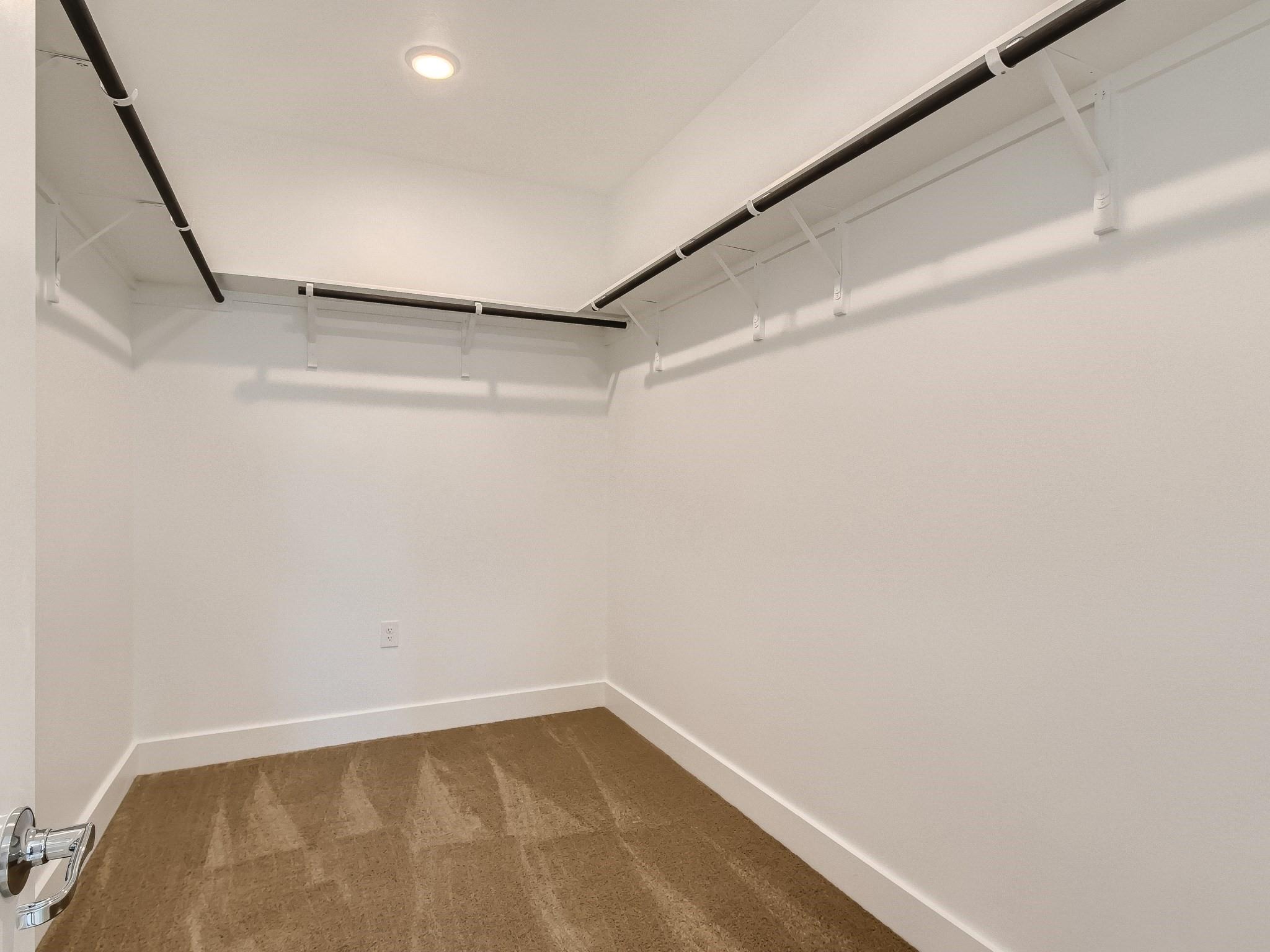 Austin, Texas 78744, United States, 4 Bedrooms Bedrooms, ,4 BathroomsBathrooms,Residential,Active,253054