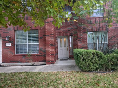 Photo of 808 Busleigh Castle WAY, Pflugerville, TX 78660 (MLS # 8175304)