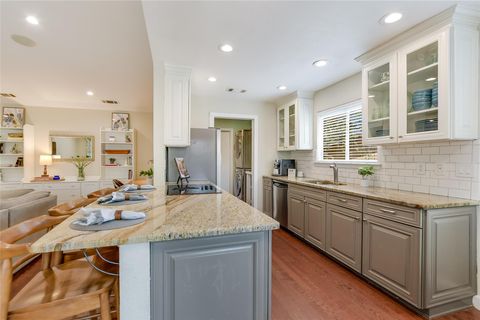 Tiny photo for 3407 Amalfi CV, Austin, TX 78759 (MLS # 6323253)