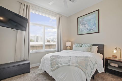 Tiny photo for 1702 S Lamar BLVD #3, Austin, TX 78704 (MLS # 1634788)