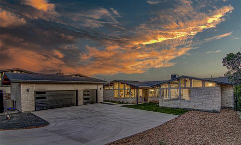 19543 Lakehurst LOOP Spicewood TX 78669