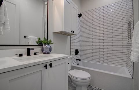 Tiny photo for 19543 Lakehurst LOOP, Spicewood, TX 78669 (MLS # 4825642)