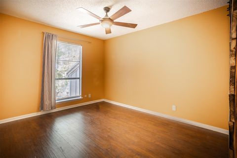 Tiny photo for 1720 Timber Ridge DR, Austin, TX 78741 (MLS # 9194814)