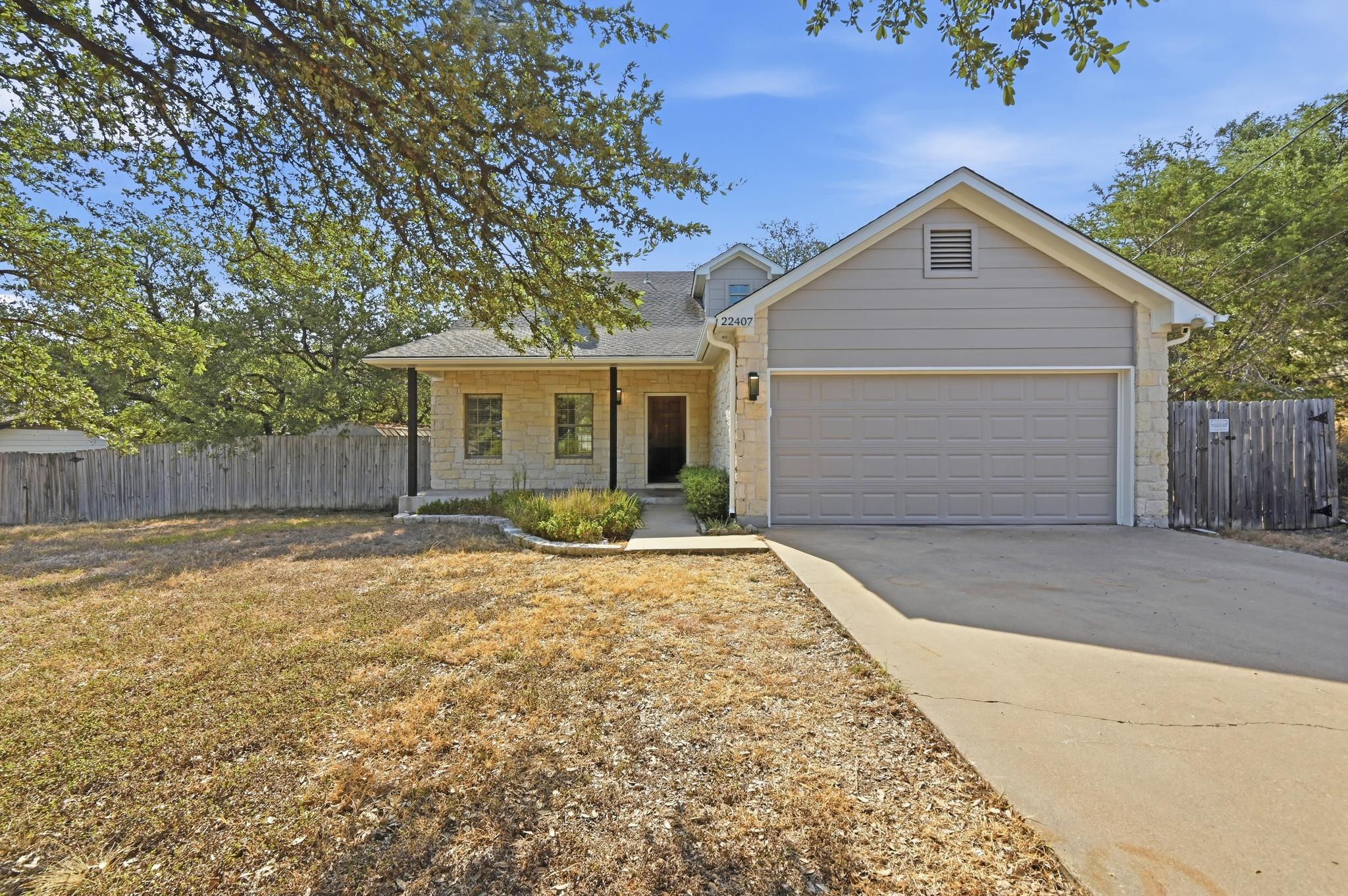 22407 Briarcliff DR