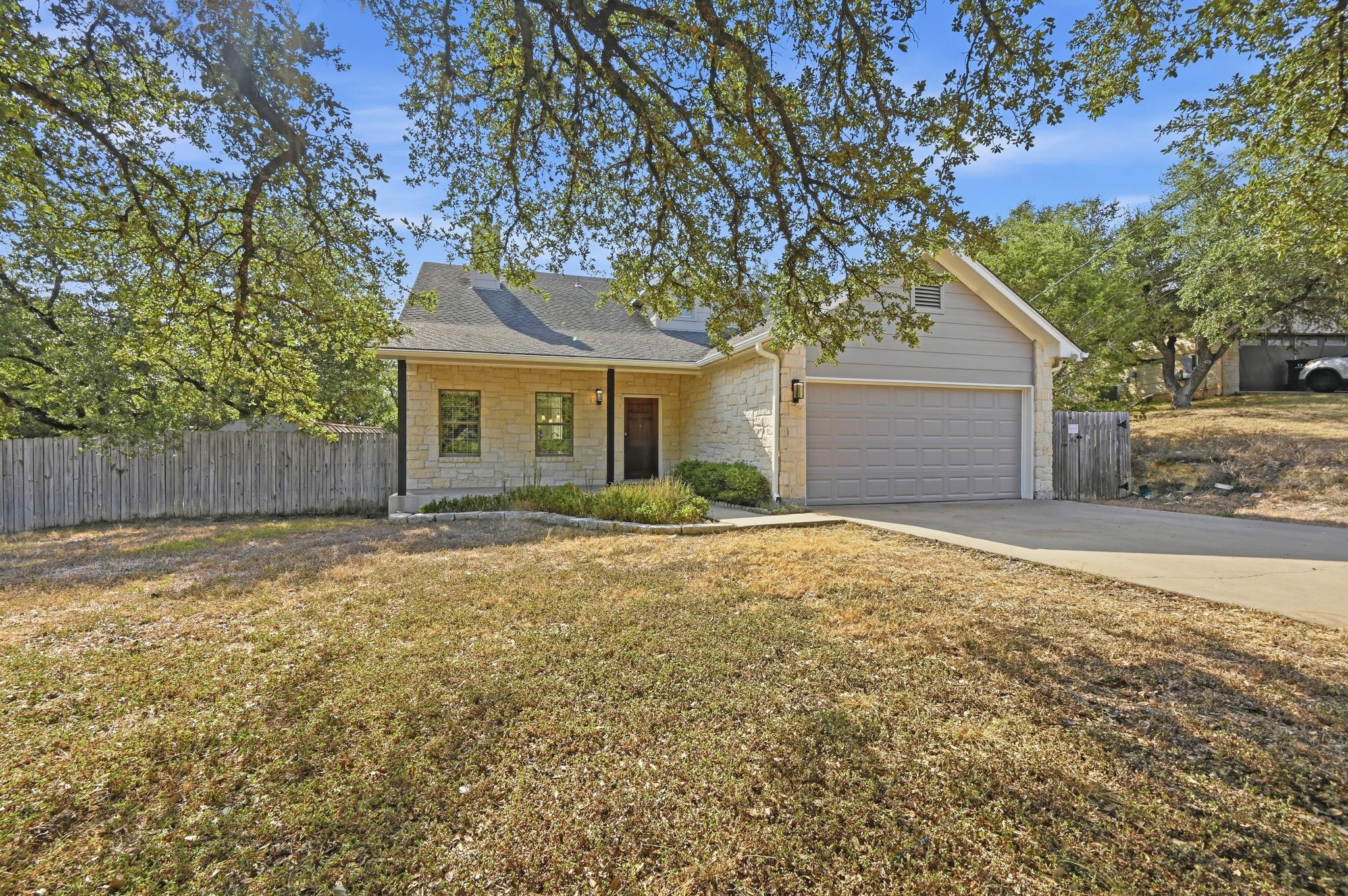 22407 Briarcliff DR