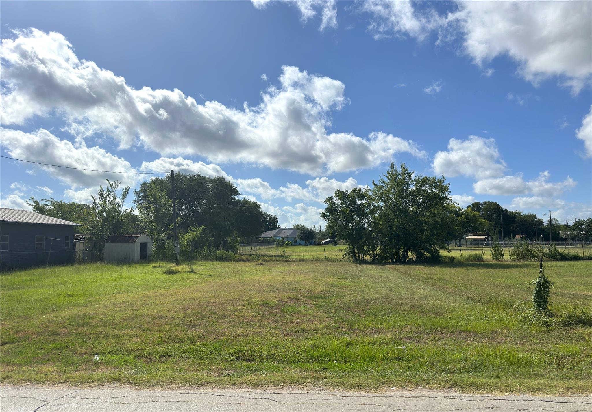 1112 Old Nails Creek RD
