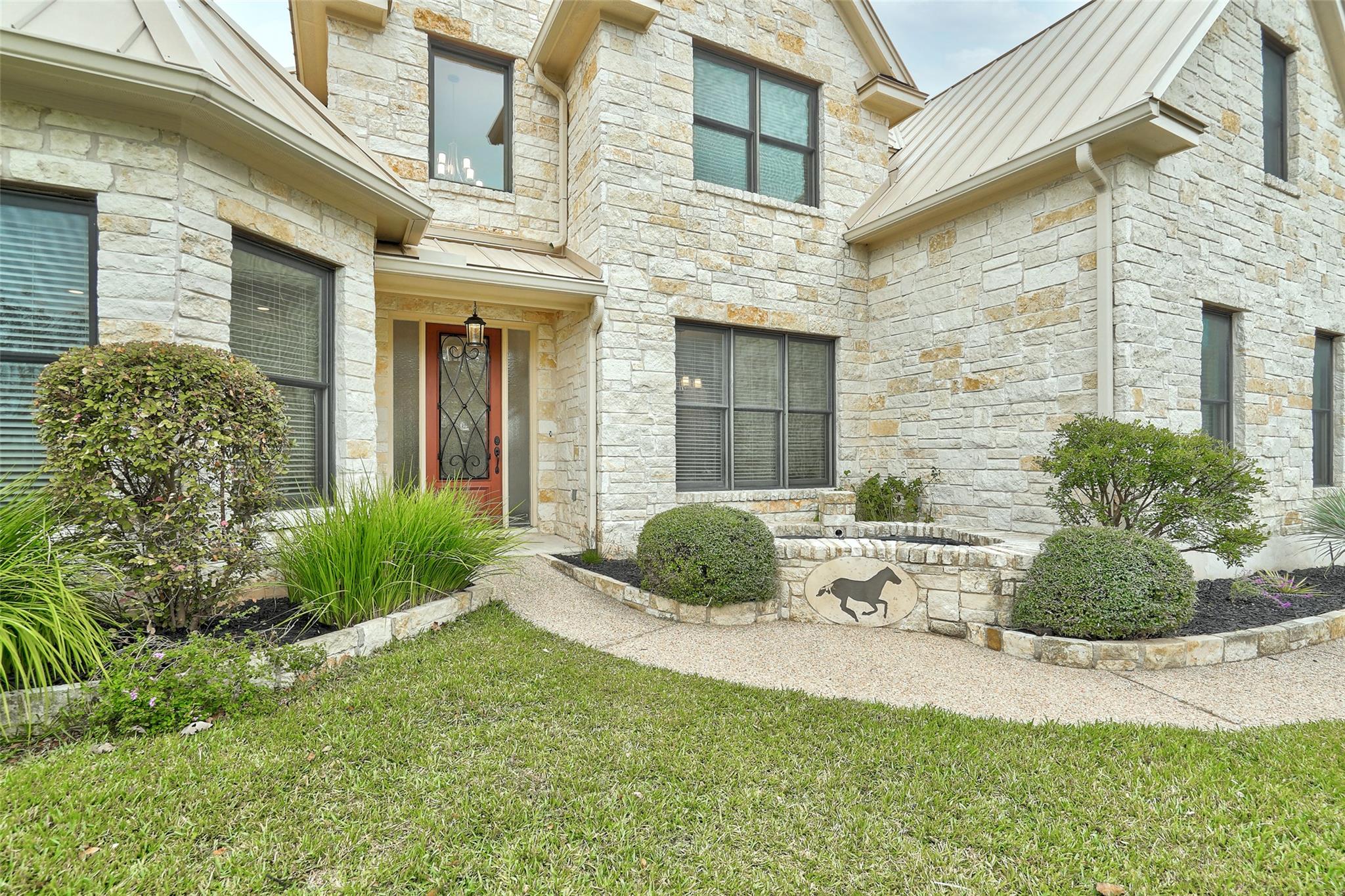 101 Mallet CT