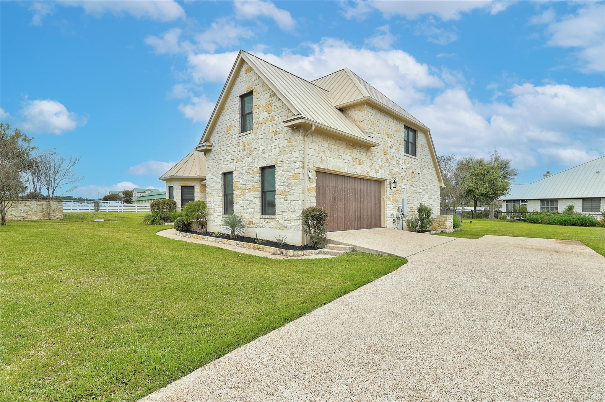 101 Mallet CT
