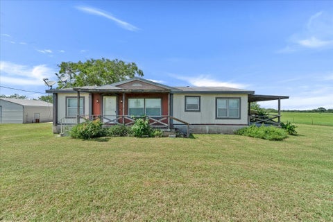 Photo of 14858 Fm 1322, Luling, TX 78648 (MLS # 3618189)