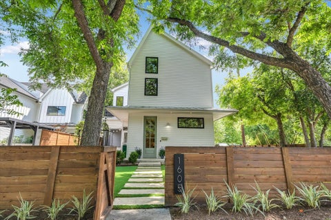 Photo of 1605 Hether ST, Austin, TX 78704 (MLS # 3485570)