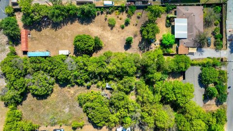 700 & 604 Corral LN Austin TX 78745