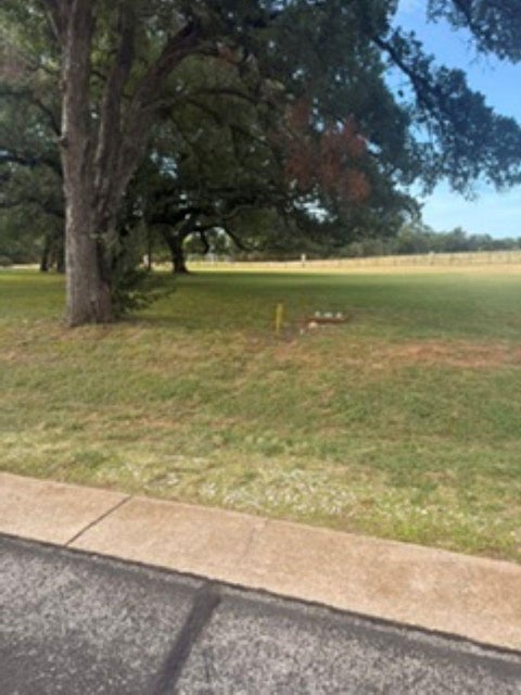 Photo of 127 Edwards CIR, Horseshoe Bay, TX 78657 (MLS # 1868744)