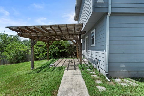 Tiny photo for 12517 Briarcreek LOOP, Manor, TX 78653 (MLS # 5277467)