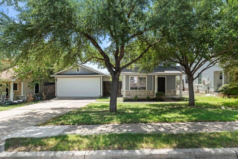 Photo of 12517 Briarcreek LOOP, Manor, TX 78653 (MLS # 5277467)