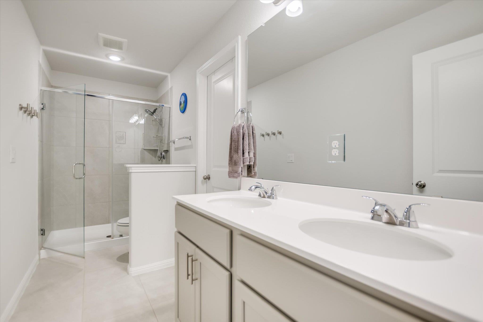 Austin, Texas 78748, United States, 3 Bedrooms Bedrooms, ,3 BathroomsBathrooms,Residential,Active,103373