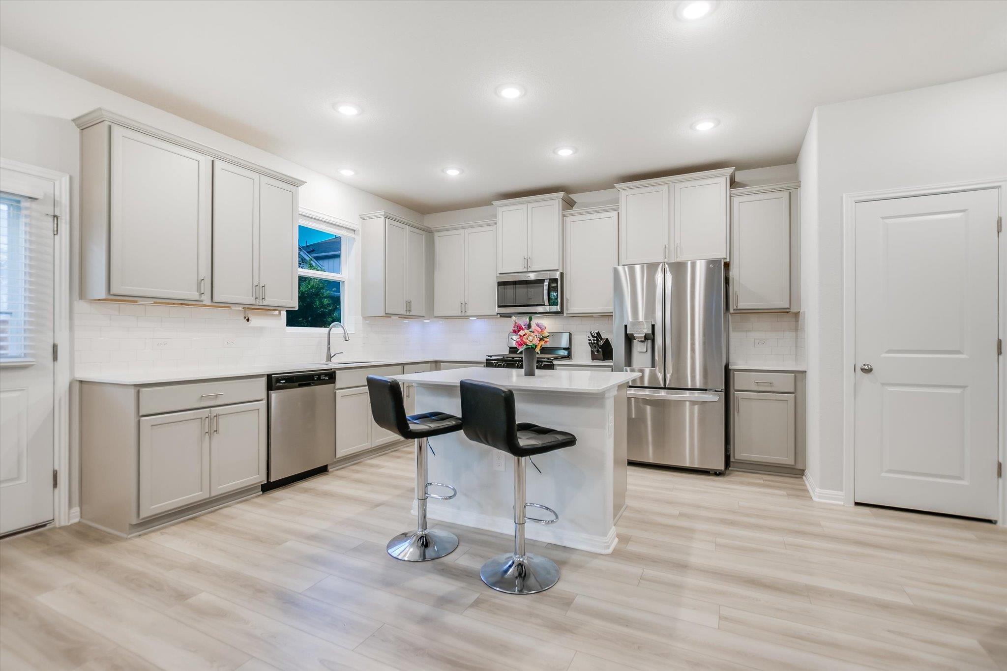 Austin, Texas 78748, United States, 3 Bedrooms Bedrooms, ,3 BathroomsBathrooms,Residential,Active,103373