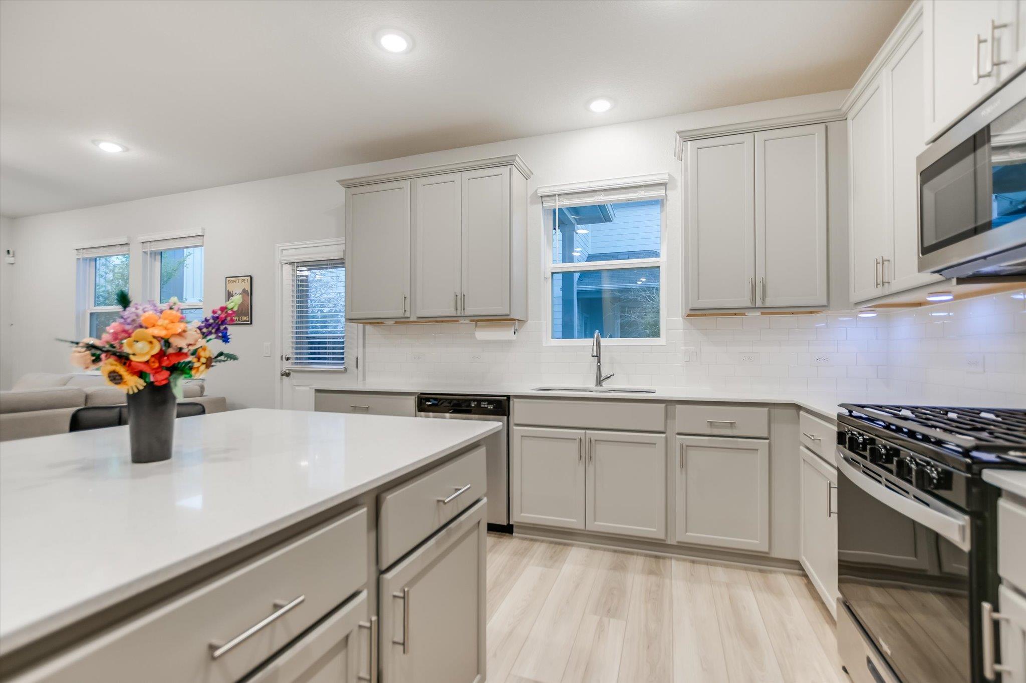 Austin, Texas 78748, United States, 3 Bedrooms Bedrooms, ,3 BathroomsBathrooms,Residential,Active,103373