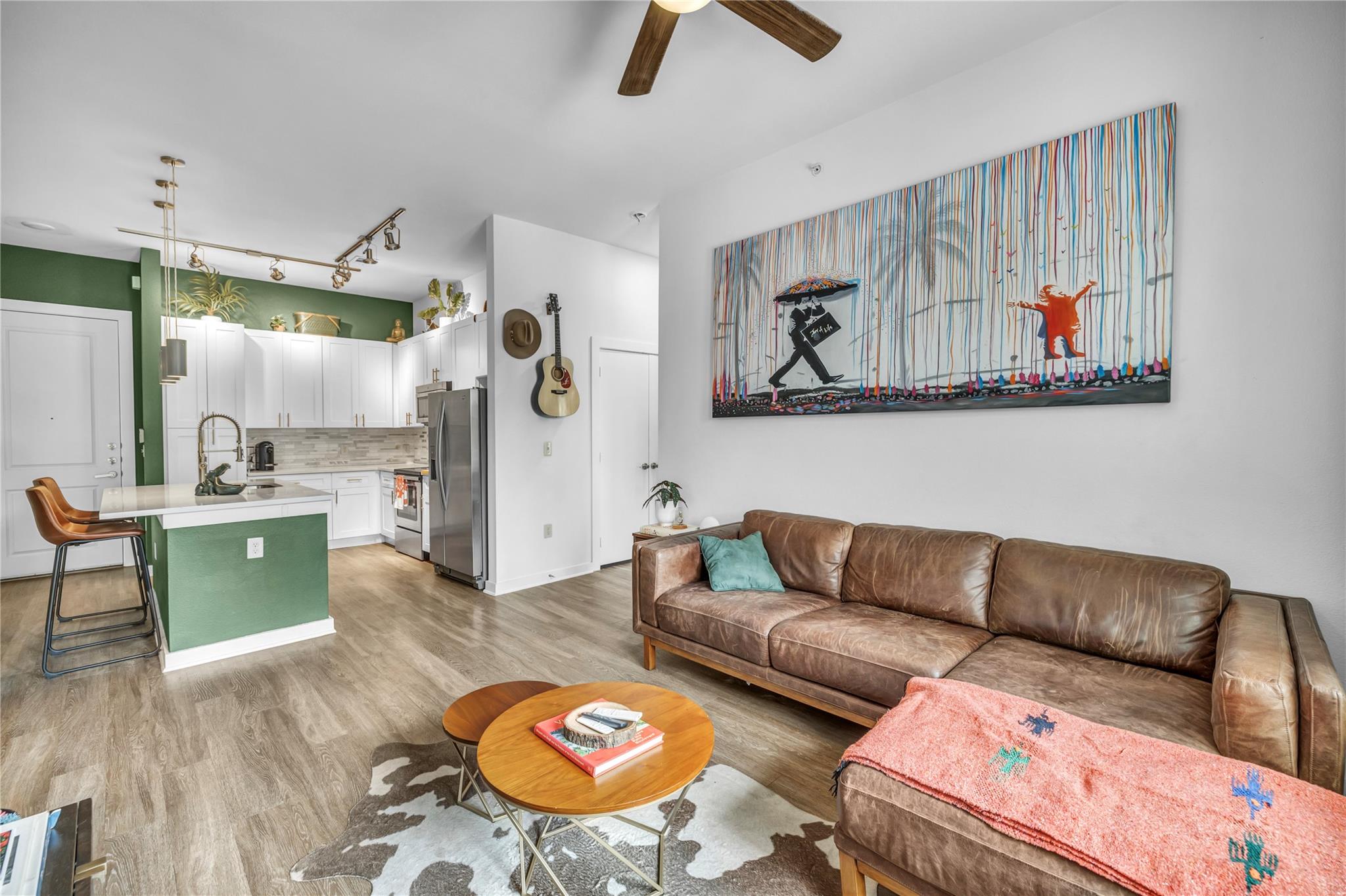 1900 Barton Springs RD 1036